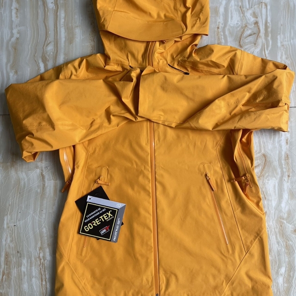 Arc'teryx Men's Jacket in Bright Orange - Picture 1 of 7